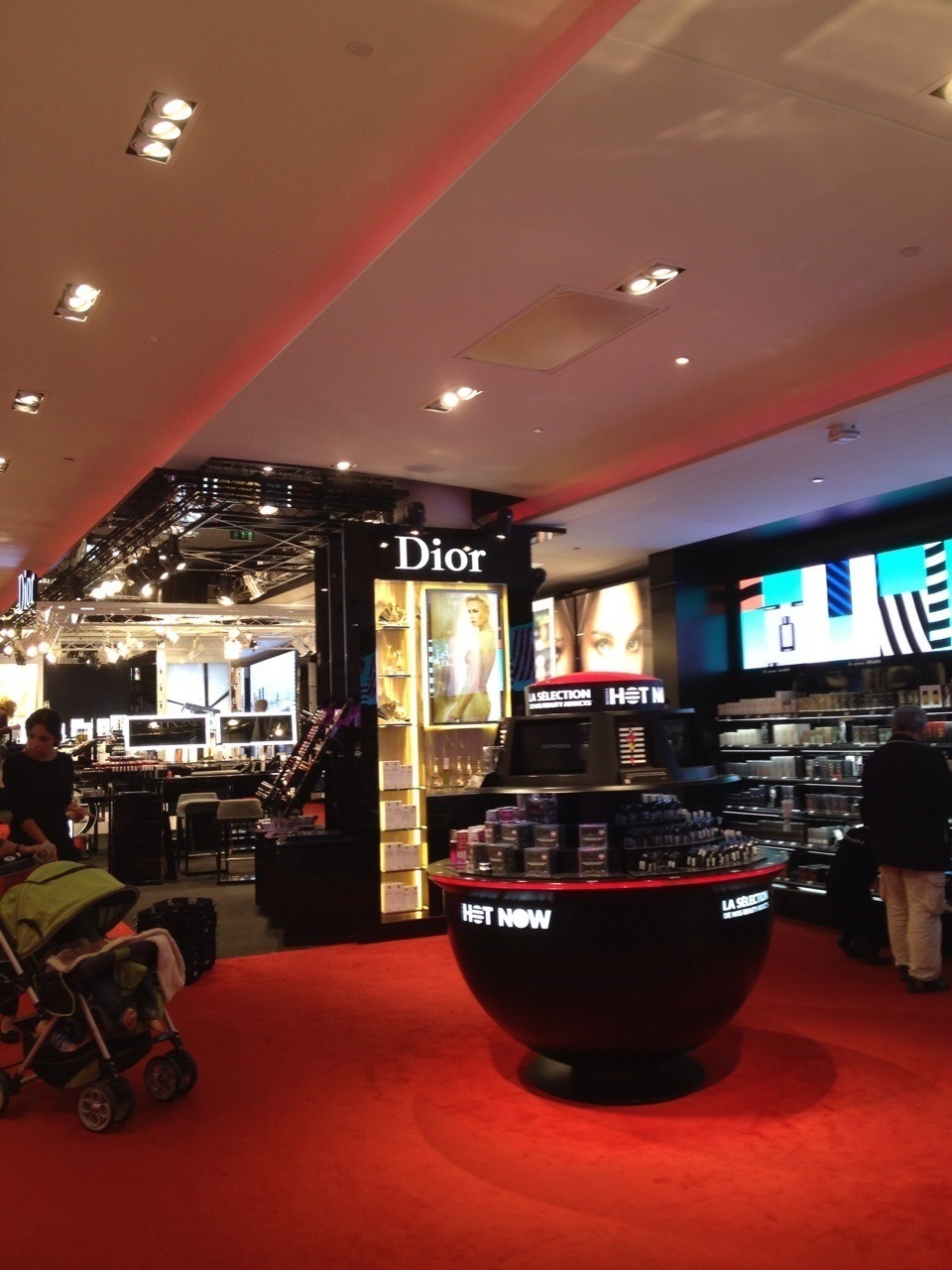 Sephora Champs Elysees Christmas 21