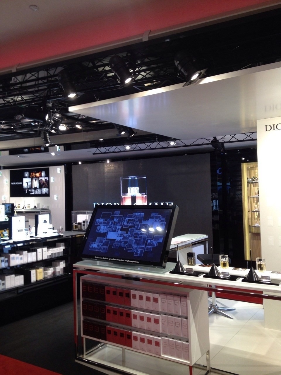 Sephora Champs Elysees Christmas 27